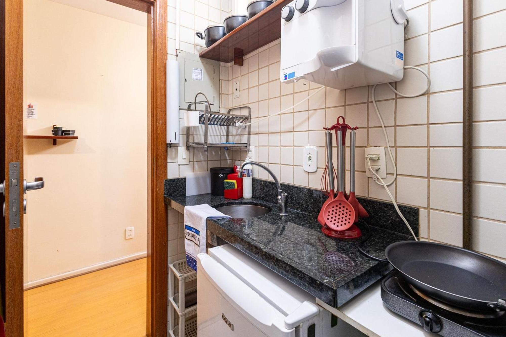 Apartamento Copacabana 200M Da Praia - Wifi Gratis - Cp5 Rio de Janeiro Eksteriør billede