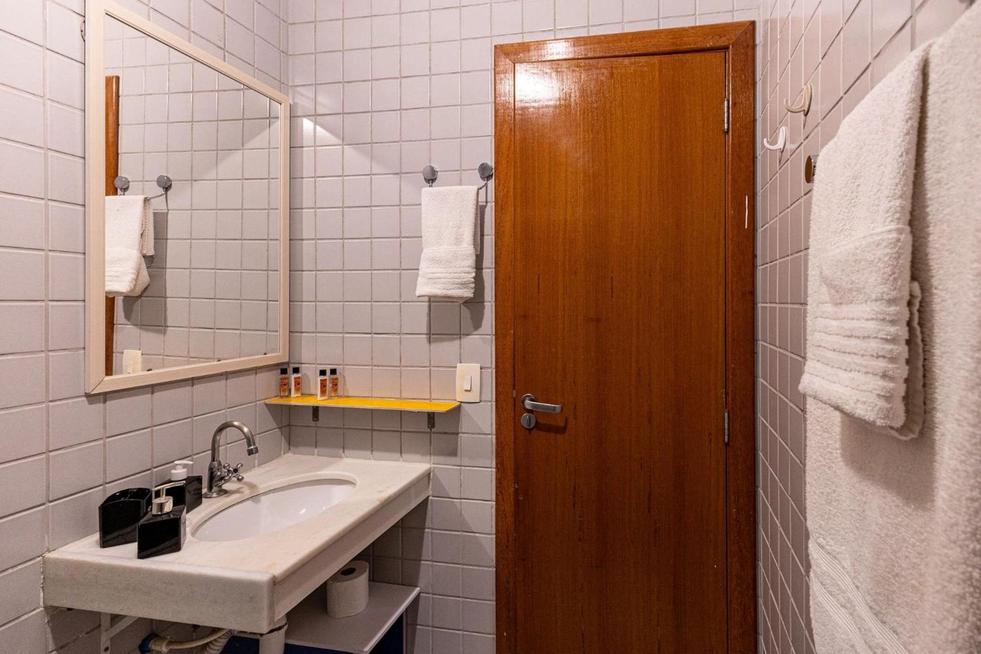 Apartamento Copacabana 200M Da Praia - Wifi Gratis - Cp5 Rio de Janeiro Eksteriør billede